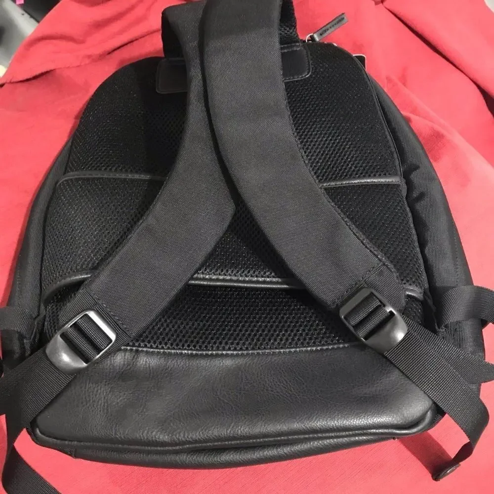 NWT Tutilo Virtual Office Traveling Work Backpack